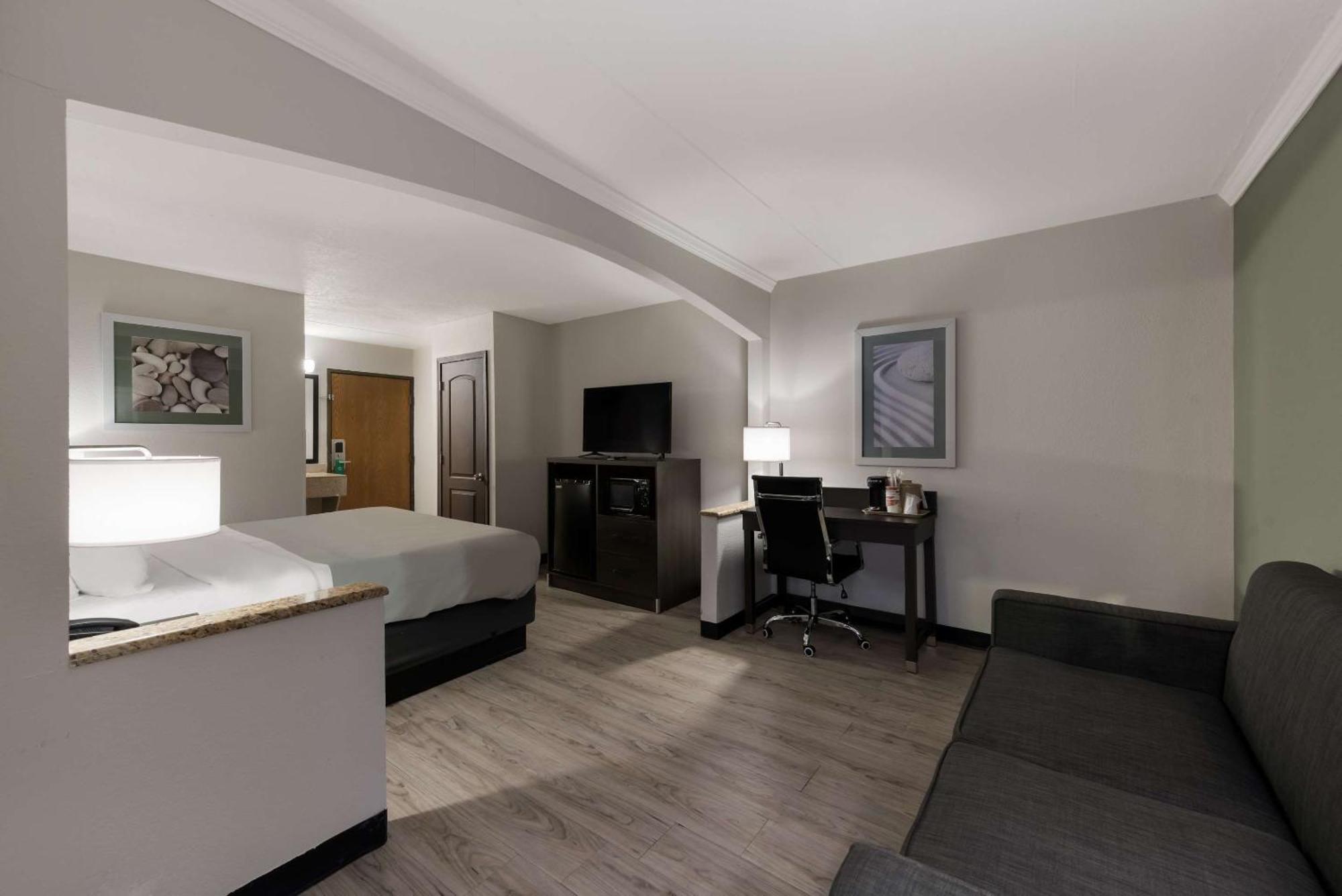 Quality Inn Merriam Kansas City Экстерьер фото