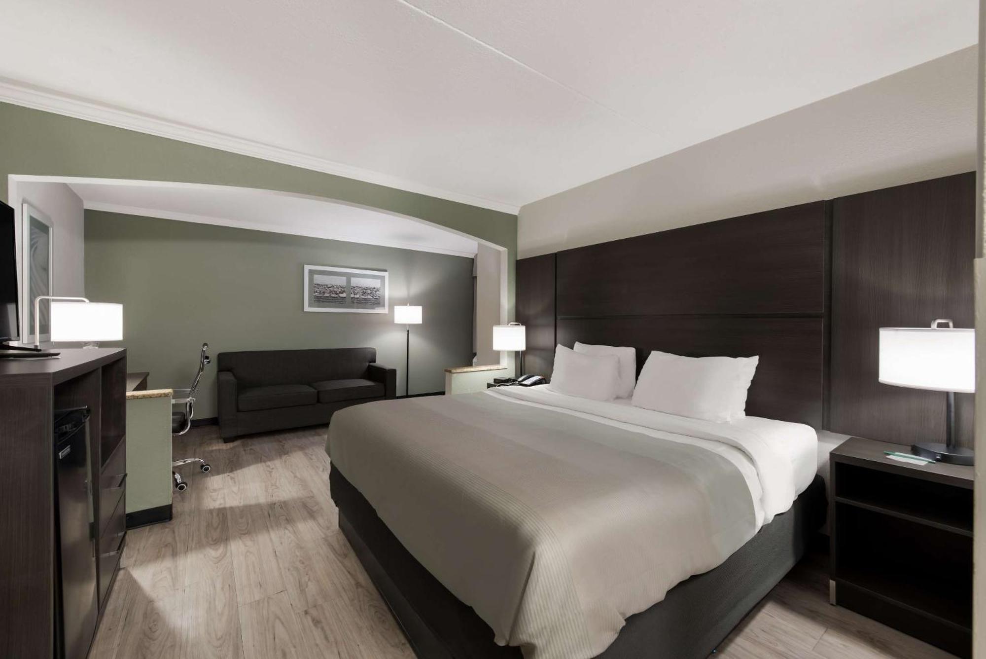 Quality Inn Merriam Kansas City Экстерьер фото